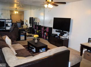 1818 Porter Ave, Suitland, MD 20746