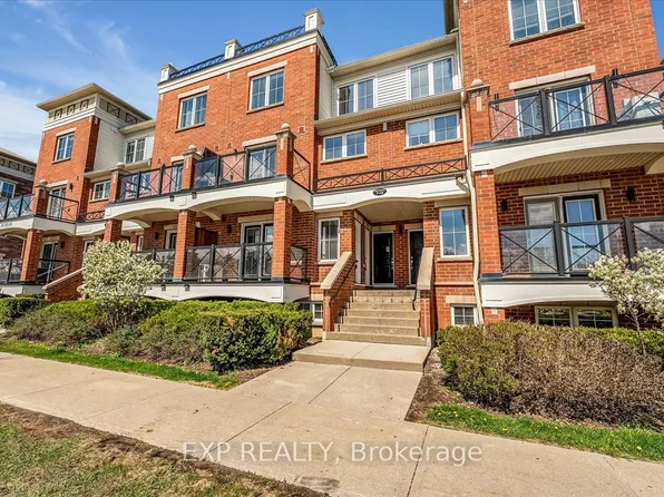 2557 6th Line #9, Oakville, ON L6H 0H7