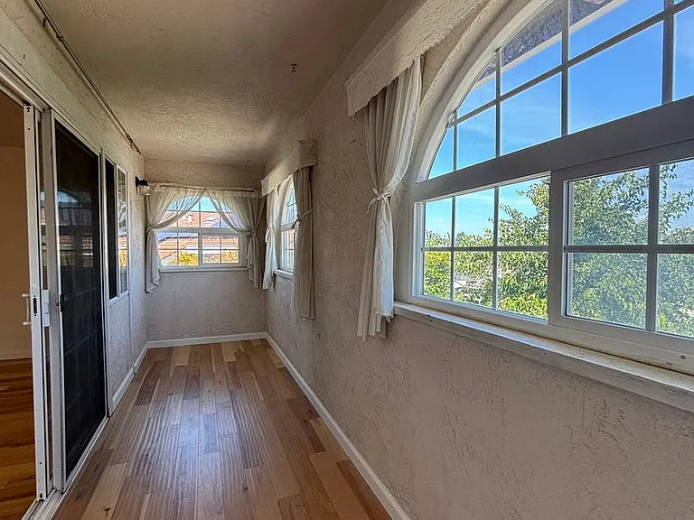 43090 Scofield Ct — Photo 22