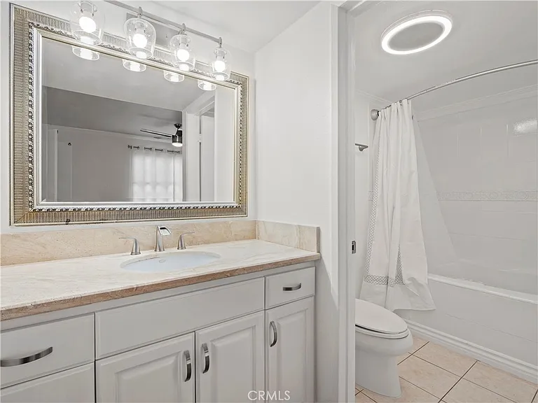 18411 Hatteras St #138 — Photo 18