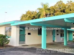 6325 Gateway Ave, Sarasota, FL 34231