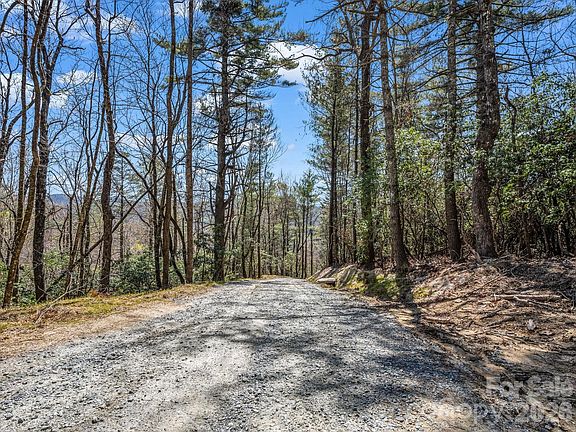 4th image of 999 Bulling Creek Rd