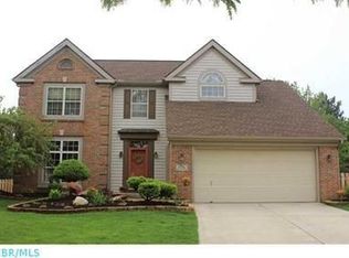 1211 Wedgewood Ter, Westerville, OH 43082