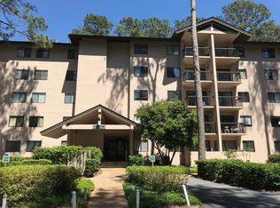 300 Woodhaven Dr, Hilton Head Island, SC 29928