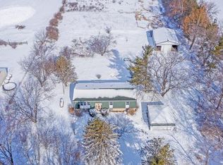 17814 Hebron Rd, Harvard, IL 60033