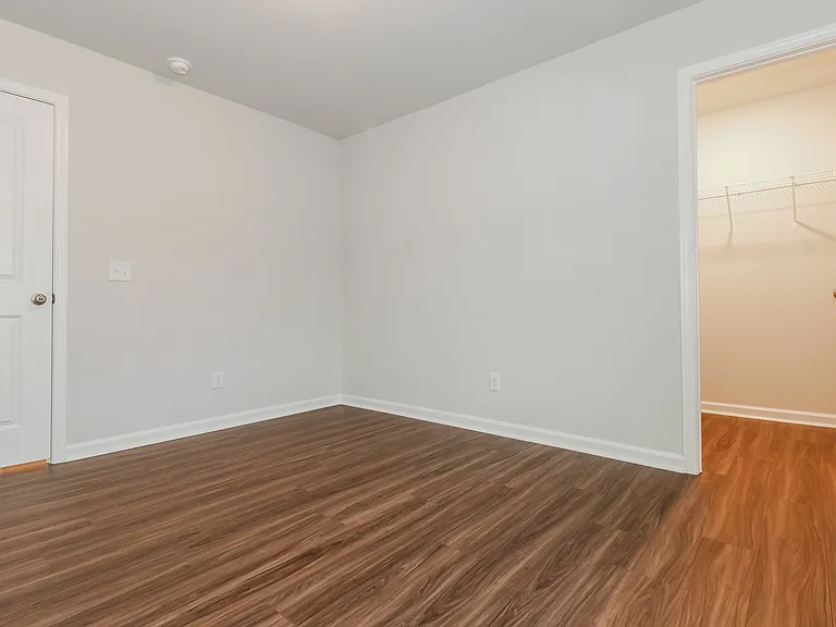 550 Wilkins Rd — Photo 19