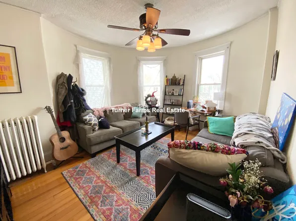 24 Willis St, Dorchester, MA