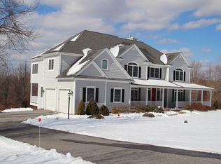 4 Maxfelix Dr, Mansfield, CT 06268