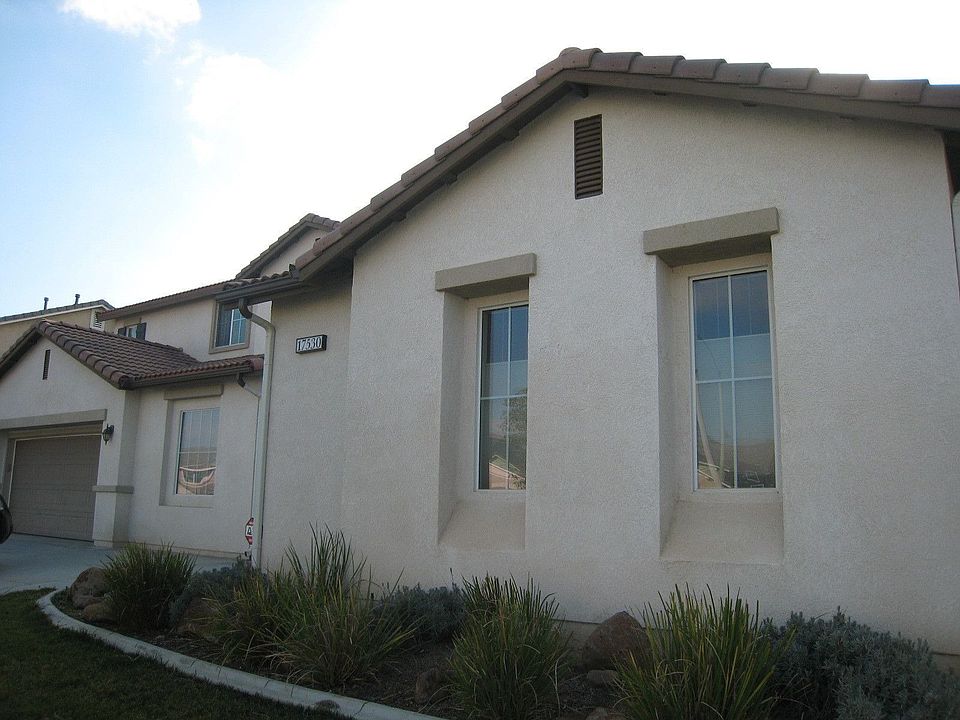 COMPLIMENTS OF PARK PLACE REAL ESTATE