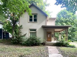 804 W Hill St #1, Champaign, IL 61820