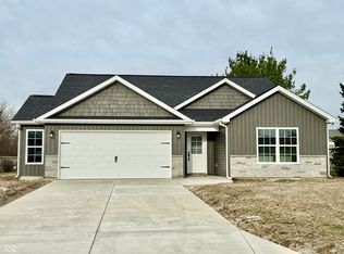 3273 Almquist Ln, Kokomo, IN 46902