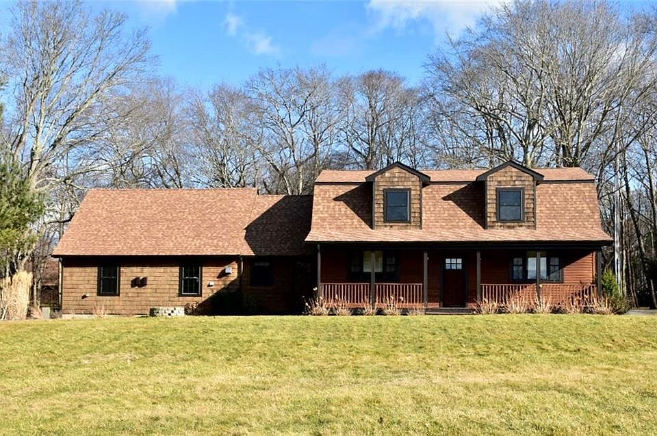 1st image of 71 Essex Manor Ln