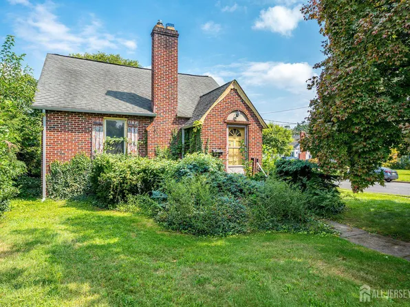 462 Union Ave, Middlesex, NJ 08846