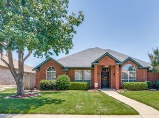 6110 Faringdon Ln, Rowlett, TX 75089