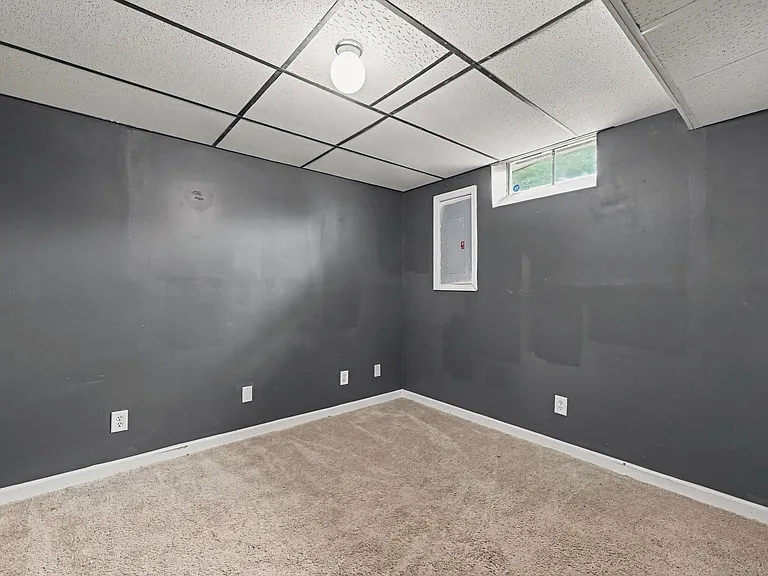 10808 Hogantown Dr — Photo 14