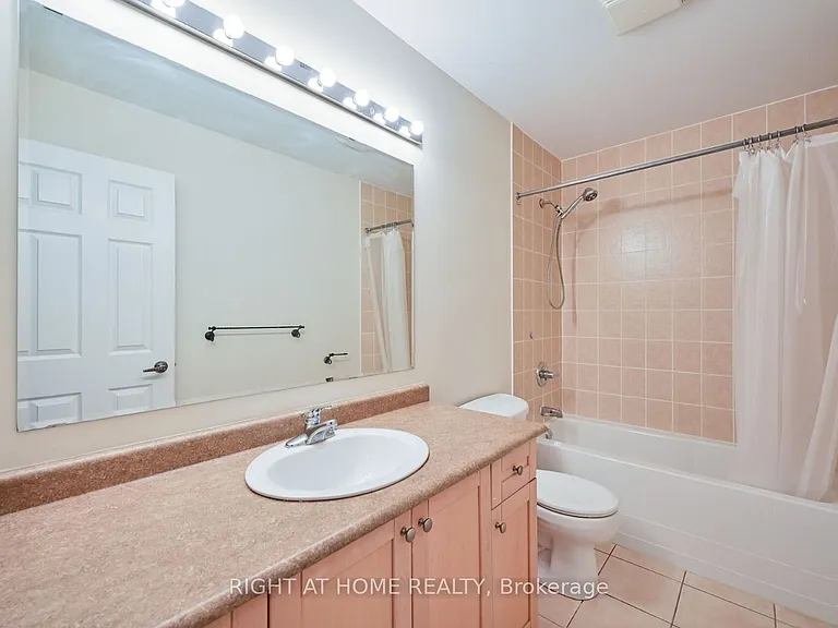 842 Luxton Dr — Photo 31