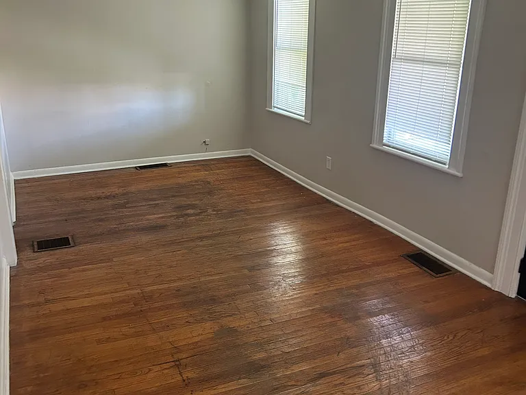 120 Coach Rd — Photo 11