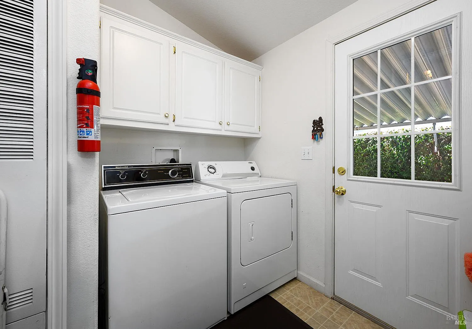 131 Oakwood Drive - Photo 12
