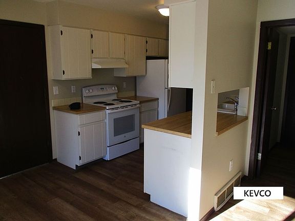 5th image of 1013 Davidson Dr #D
