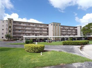 3880 Ironwood Ln APT 104E, Bradenton, FL 34209