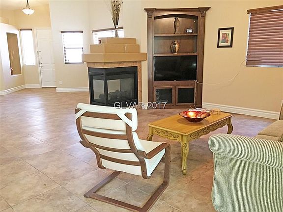 5th image of 132 Cooks Creek Ct