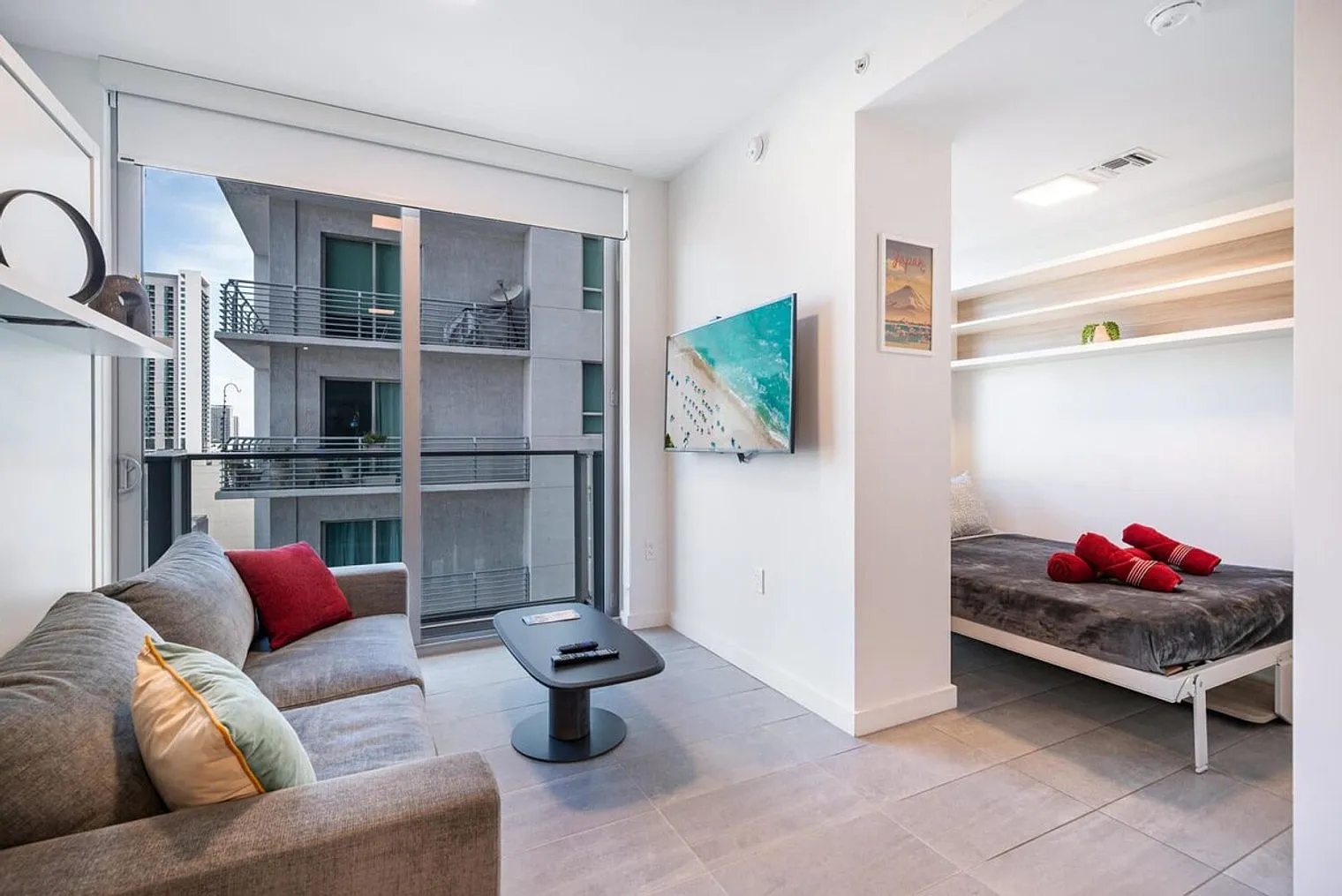 Studio, 1.0 bath, 409 sqft, $3,050 — Photo 4