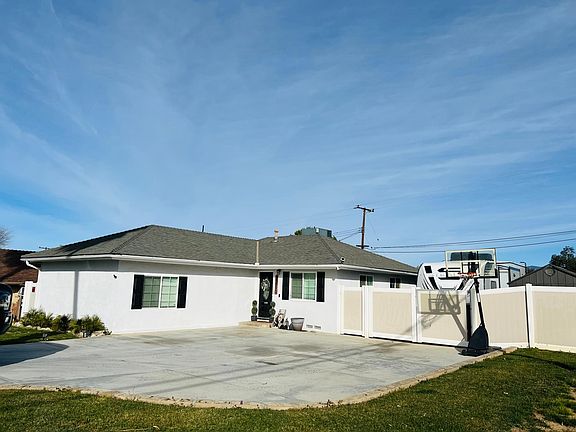 2nd image of 35090 San Carlos St