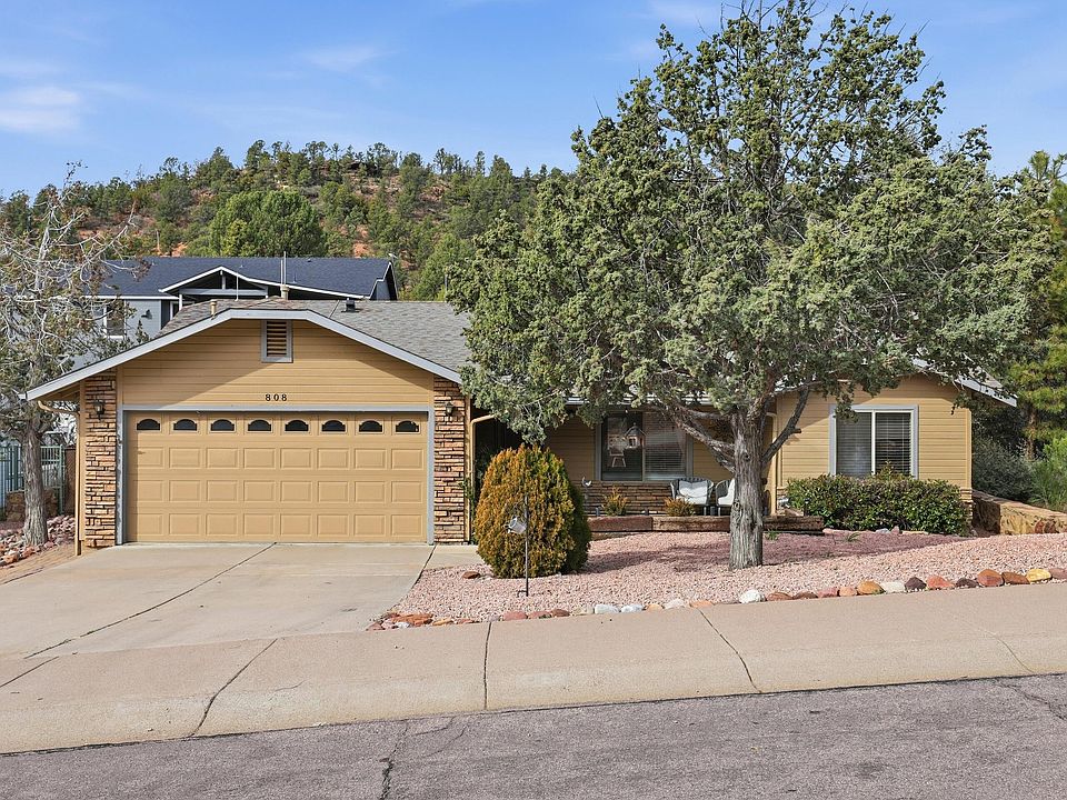1st image of 808 W Sherwood Dr