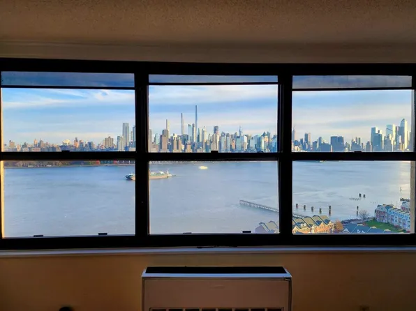 7002 Boulevard East APT 23G, West New York, NJ 07093