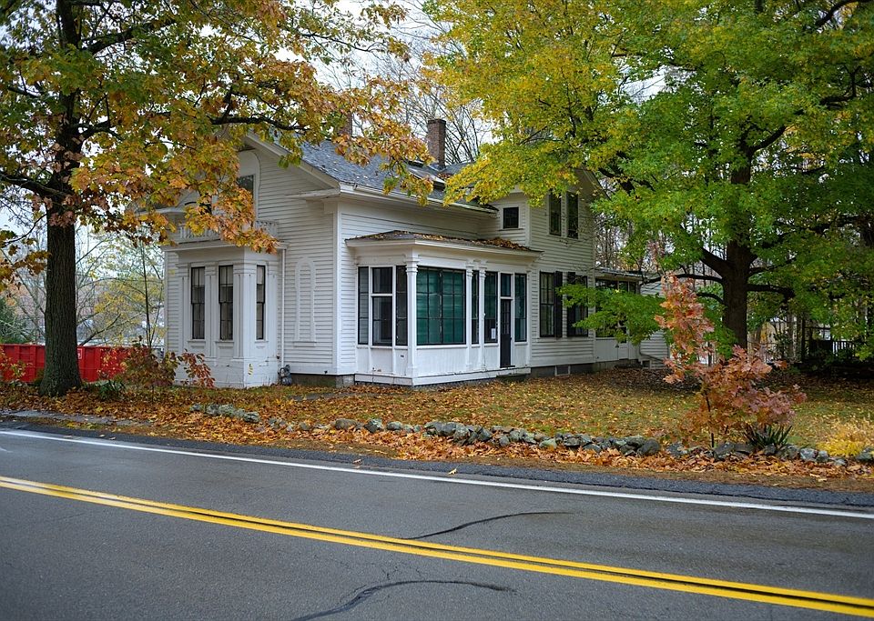 2nd image of 84 South St