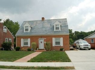 723 Charing Cross Rd, Baltimore, MD 21229