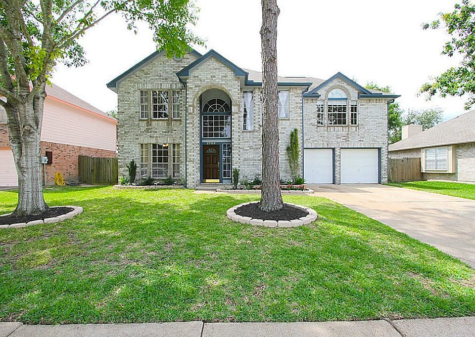 1st image of 2705 Potomac Dr