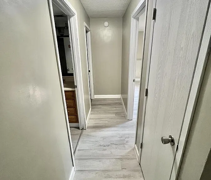 2605 Singing Hills Dr — Photo 28