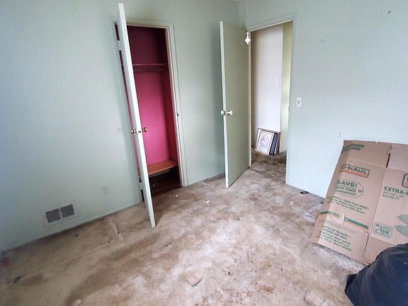 4th image of 2125 Avenue M