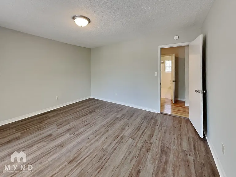 1712 Sam Dr — Photo 10