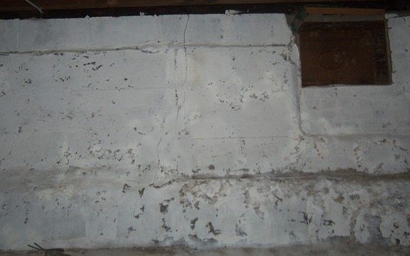 3rd image of 557 Broadway St
