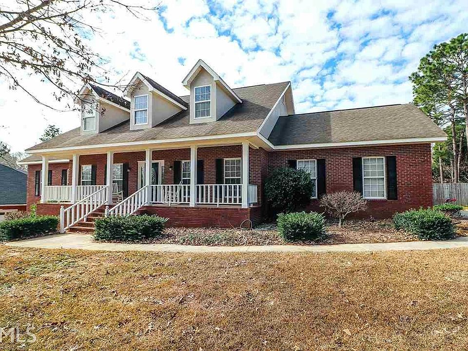 1st image of 317 Briarmoor Dr
