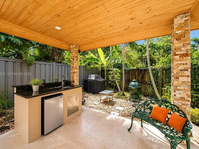 5751 SW 59th P #P — Photo 28