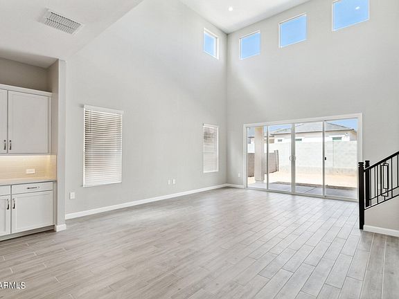 4th image of 10308 W ALBERT Lane