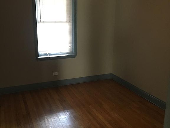 5th image of 4914 W 18th St APT 2