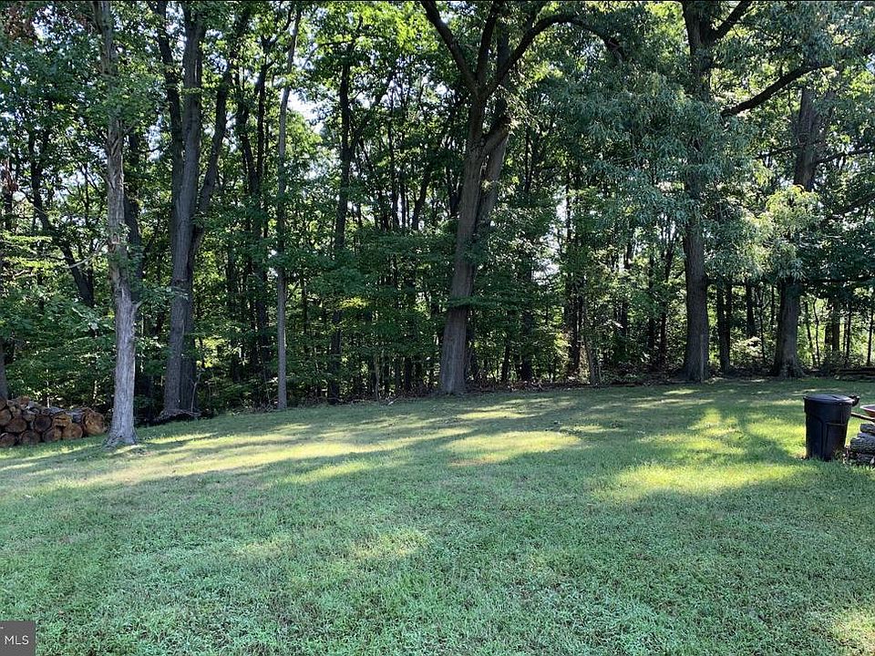 1st image of 5717 Clermont Dr
