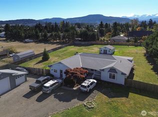 787 N Kendall Rd, Sequim, WA 98382
