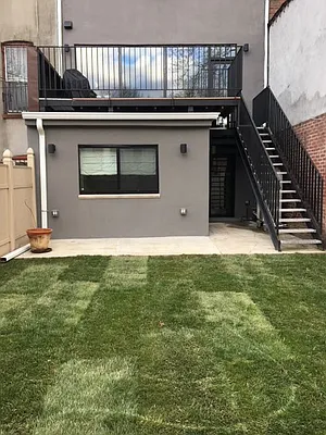 Rented by Alexander Bilu, LREB | media 16