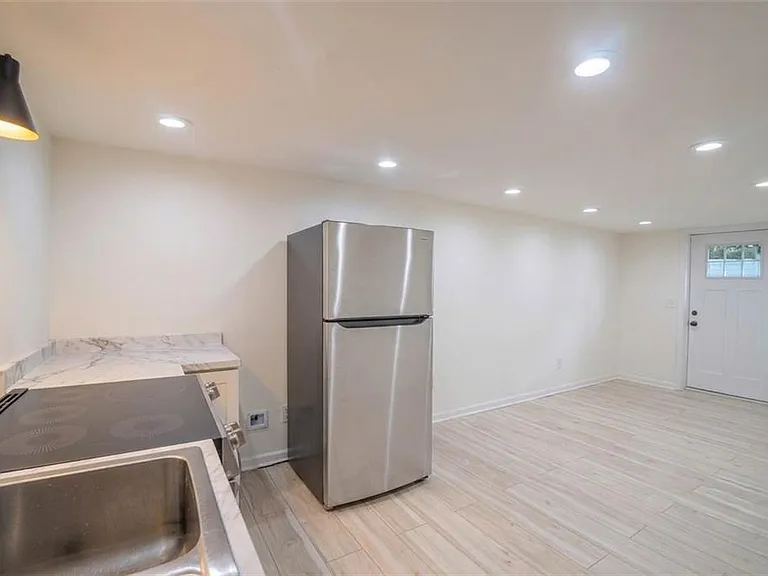 1053 Vista Trl NE — Photo 27