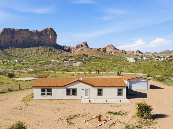 8616 W Chuar Dr, Golden Valley, AZ 86413