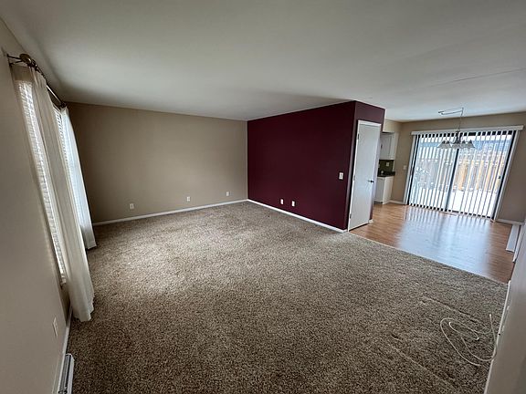 2nd image of 3661 Brentwood St