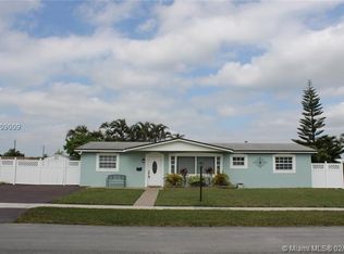 8555 NW 175th St, Hialeah, FL 33015