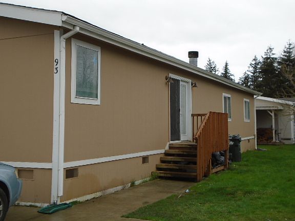 2nd image of 11410 22nd Ave E Unit 93