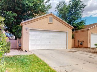 470 Camino Del Rey Dr, Los Lunas, NM 87031