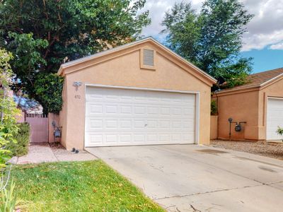 470 Camino Del Rey Dr, Los Lunas, NM, 87031